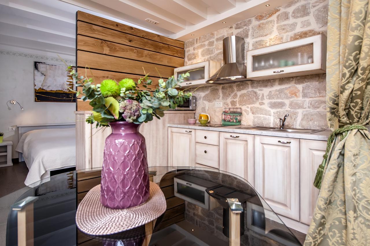 Ferienwohnung Studio Mc Rovinj Exterior foto